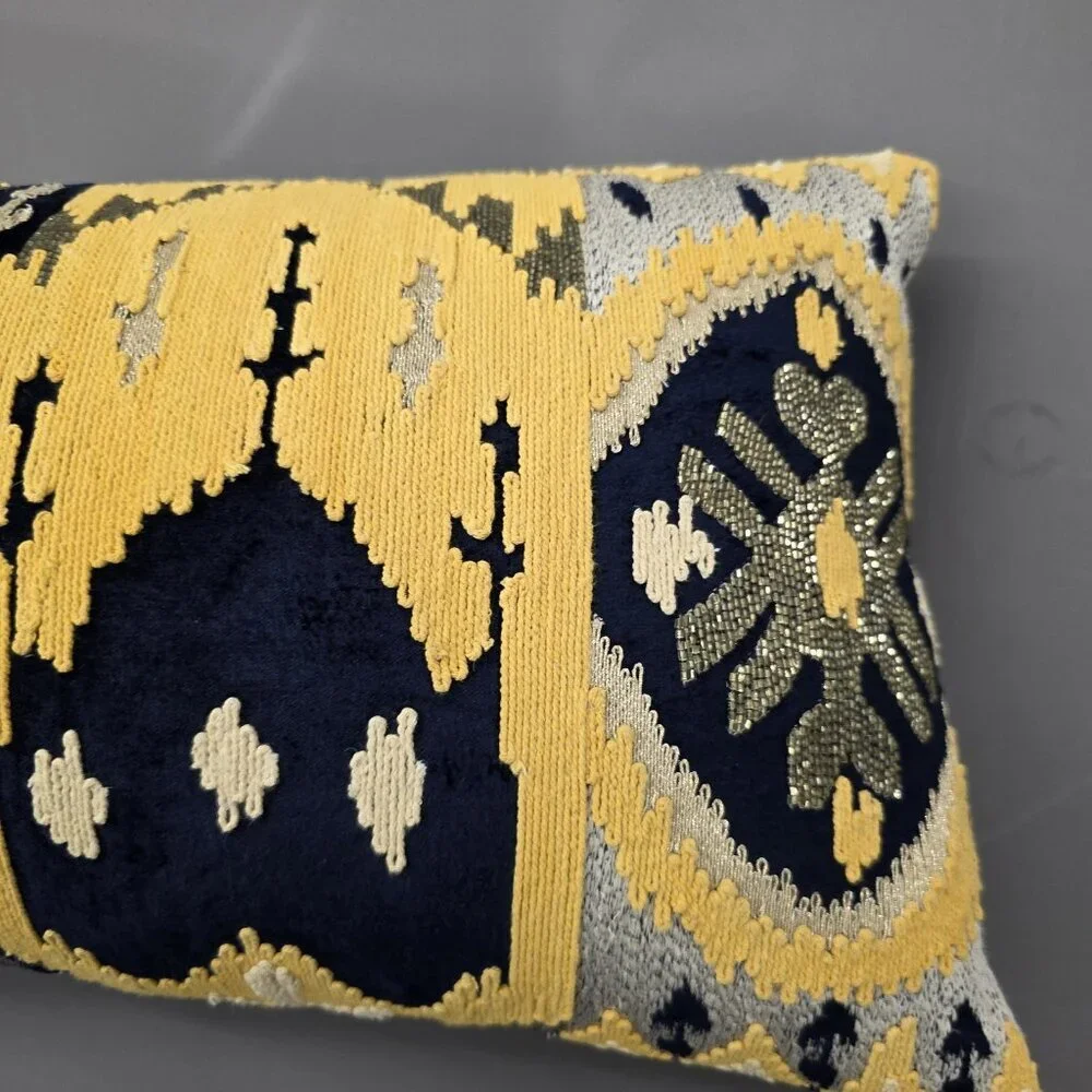 CALLISTO HOME COASTAL MODERN IKAT METALLIC VELVET PILLOW FEATHER DOWN 22X12